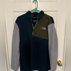 North Face Quarter Zip Size Large